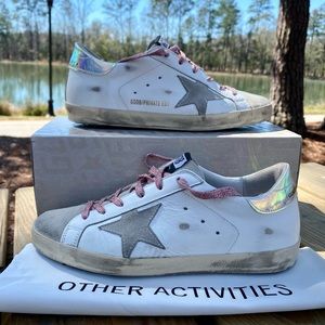 Golden Goose Superstars size 39
